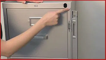 Cincinnati Locksmith And Security Cincinnati, OH 513-275-3704 Cincinnati Locksmith And Security Cincinnati, OH 513-275-3704