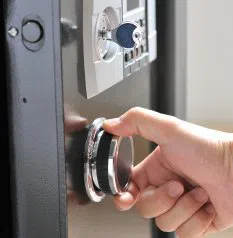  Cincinnati Locksmith And Security Cincinnati, OH 513-275-3704
