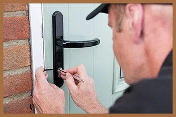 Cincinnati Locksmith And Security Cincinnati, OH 513-275-3704 Cincinnati Locksmith And Security Cincinnati, OH 513-275-3704